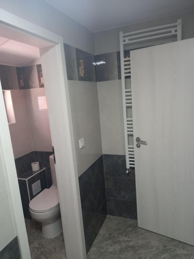 Hotel Ema&Zain Βουκουρέστι Εξωτερικό φωτογραφία
