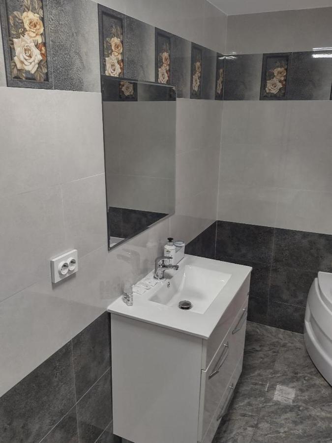 Hotel Ema&Zain Βουκουρέστι Εξωτερικό φωτογραφία